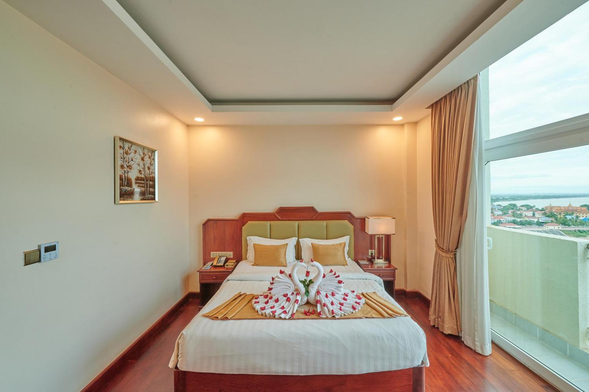 Lbn Asian Hotel Кампонг Чам Екстериор снимка