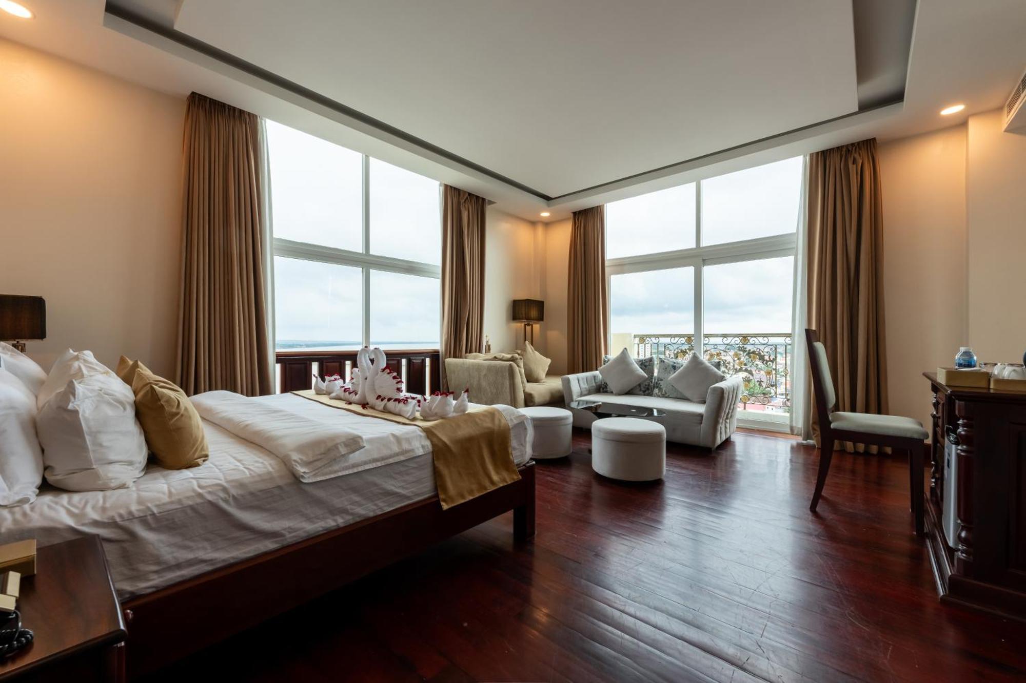 Lbn Asian Hotel Кампонг Чам Екстериор снимка