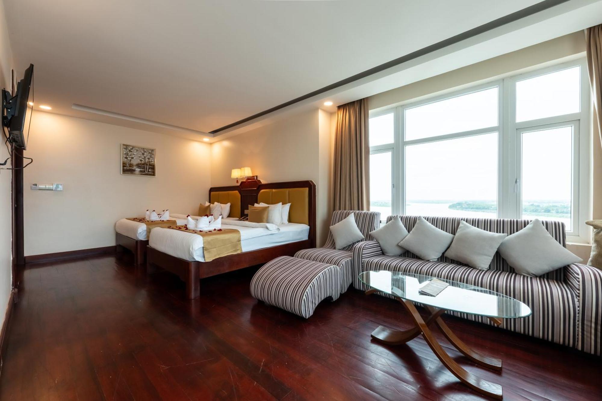 Lbn Asian Hotel Кампонг Чам Екстериор снимка