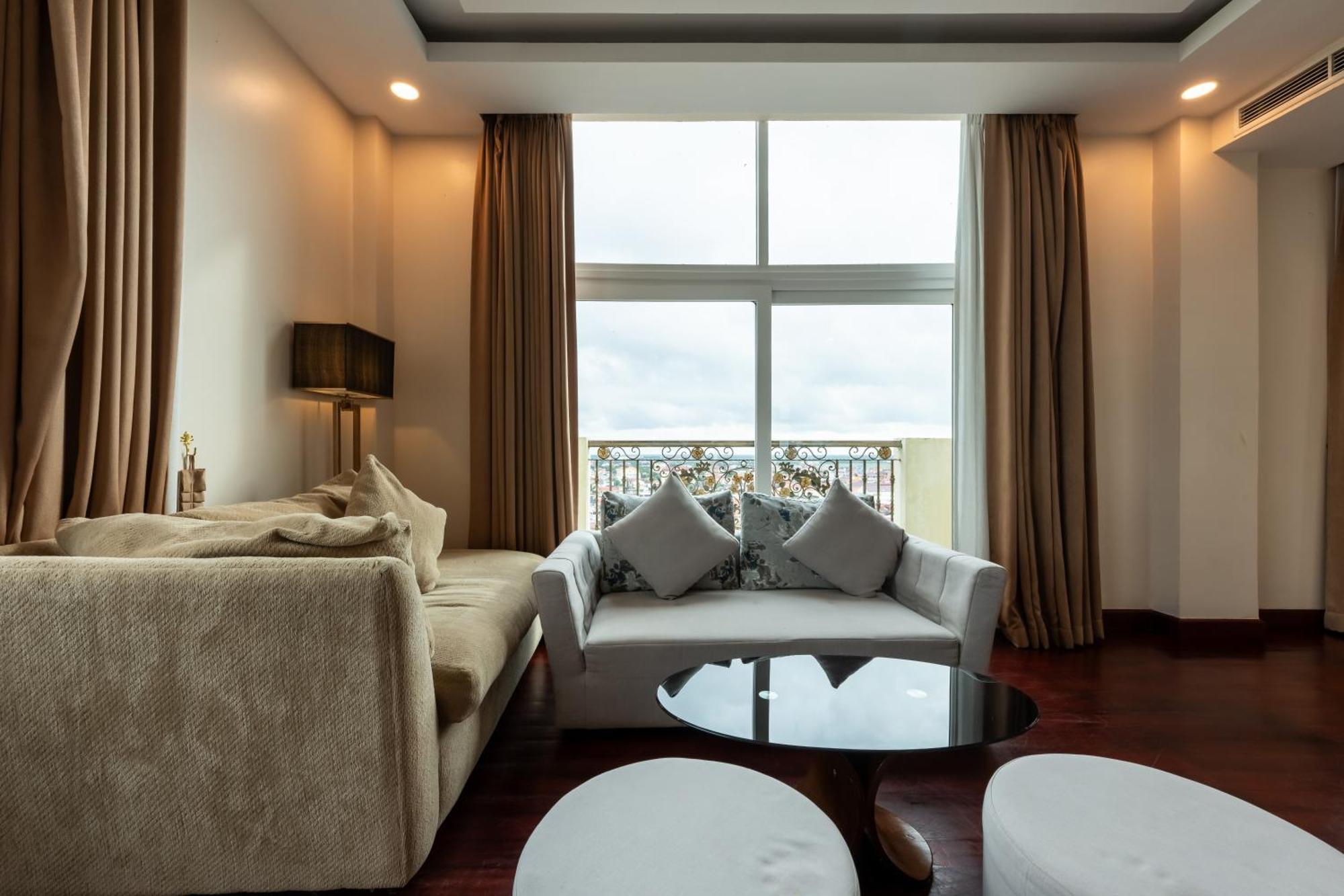 Lbn Asian Hotel Кампонг Чам Екстериор снимка