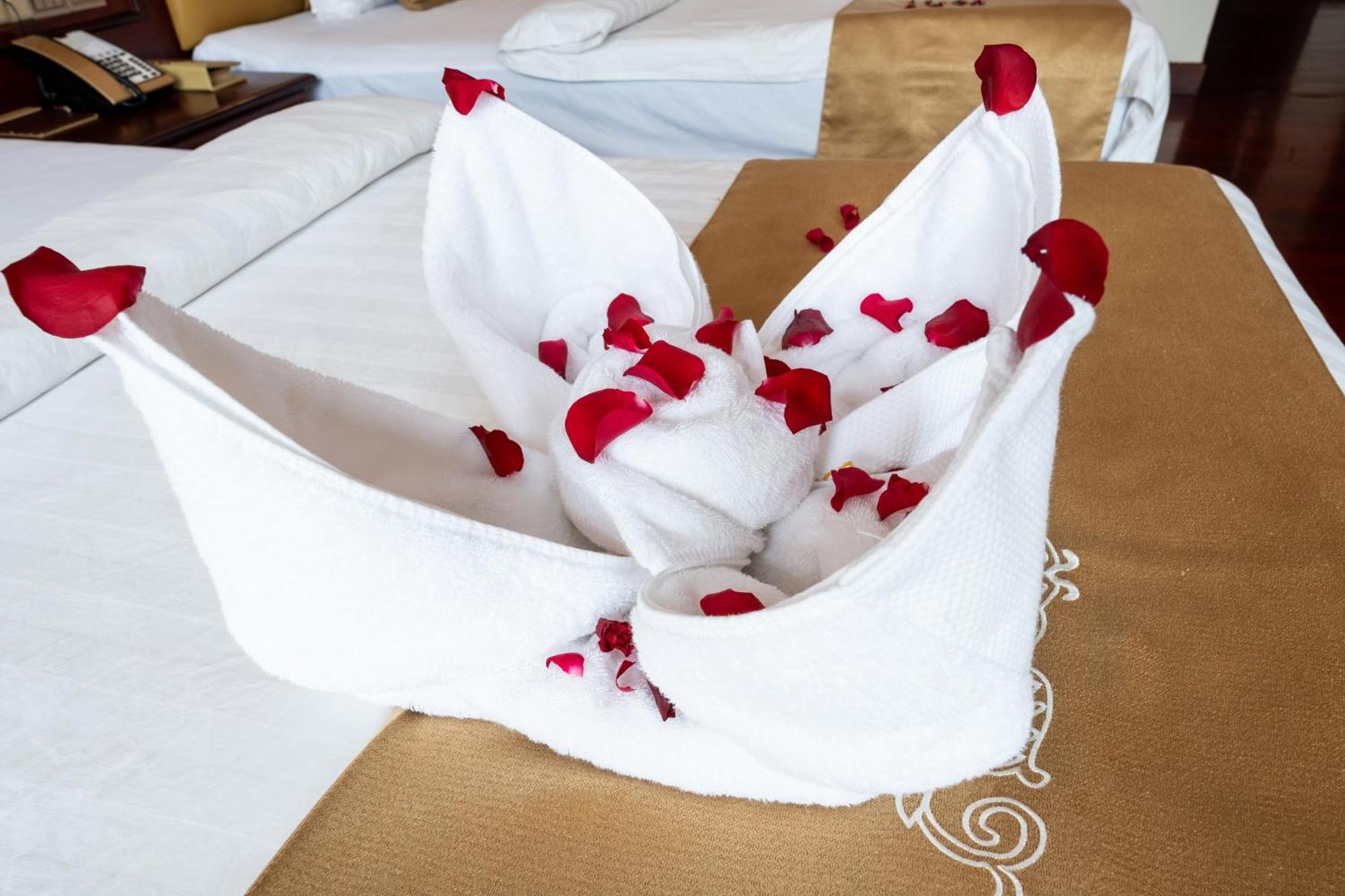 Lbn Asian Hotel Кампонг Чам Екстериор снимка